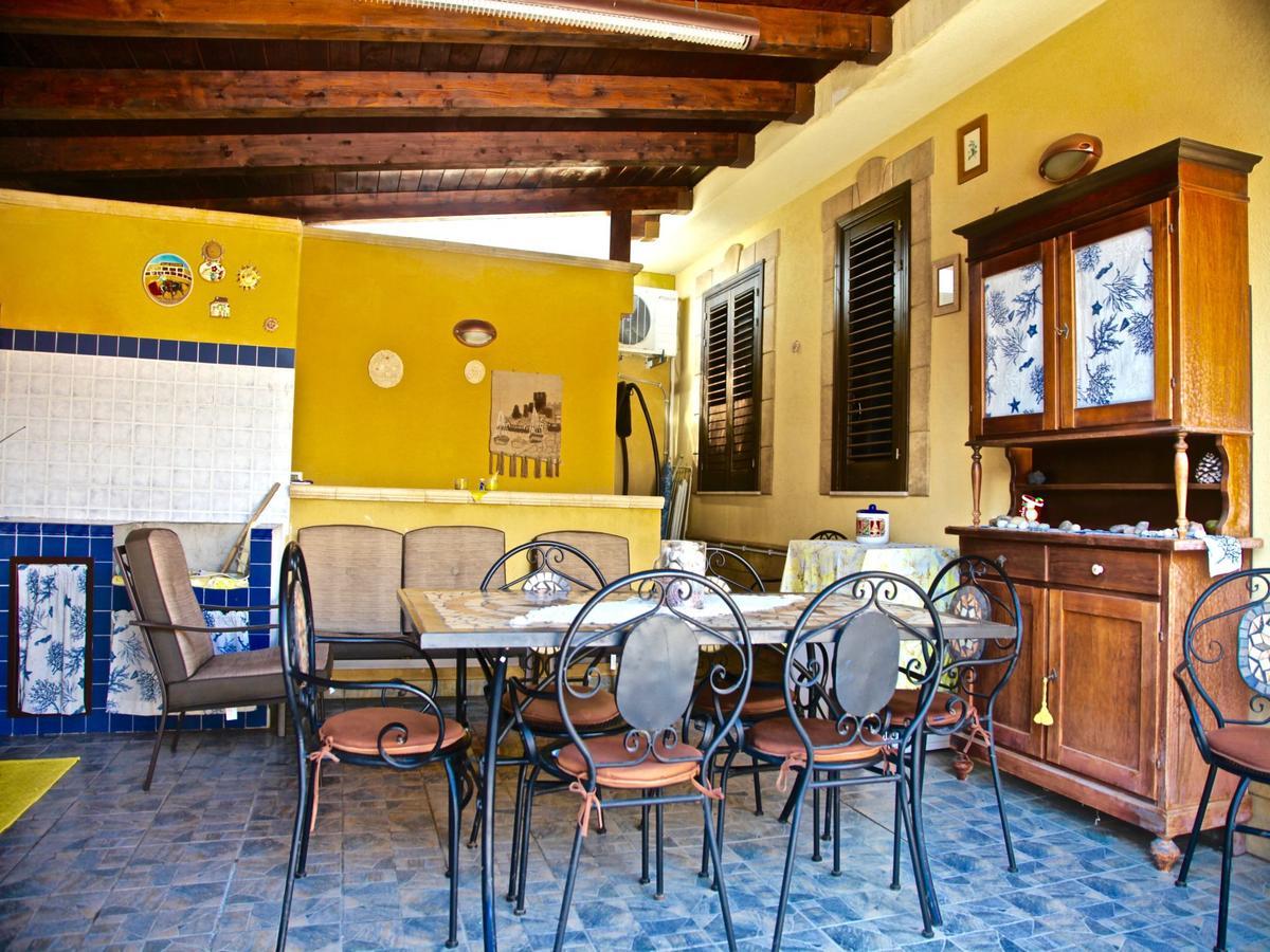 Apartmán Acasaammari Campofelice Di Roccella Exteriér fotografie