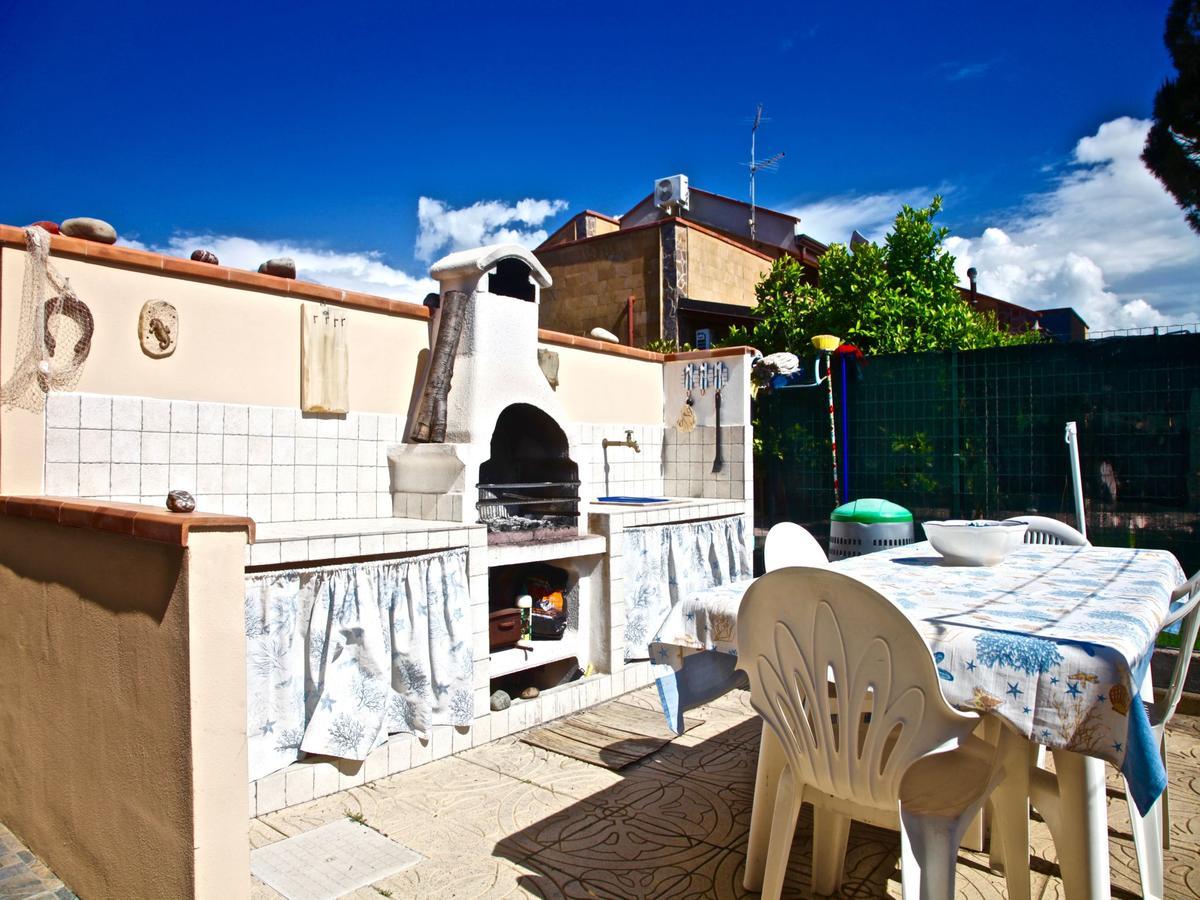 Apartmán Acasaammari Campofelice Di Roccella Exteriér fotografie